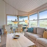Amunde - 150m From The Sea By Interhome *