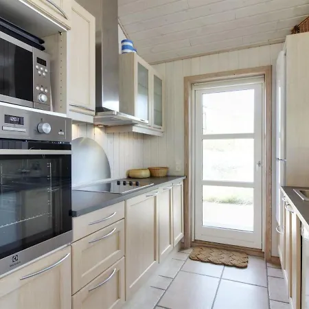 Holiday home Amunde - 150m From The Sea In Nw Jutland By Interhome Lokken