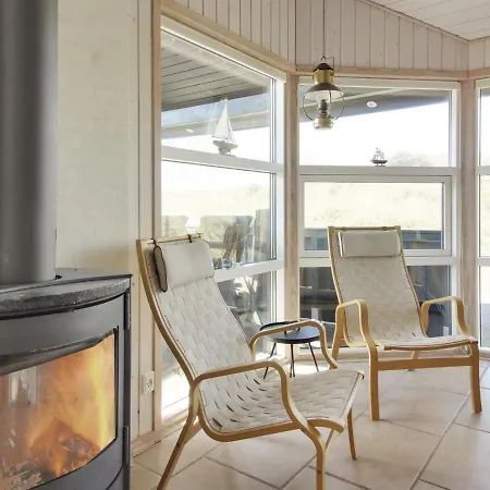 Holiday home Amunde - 150m From The Sea In Nw Jutland By Interhome Lokken