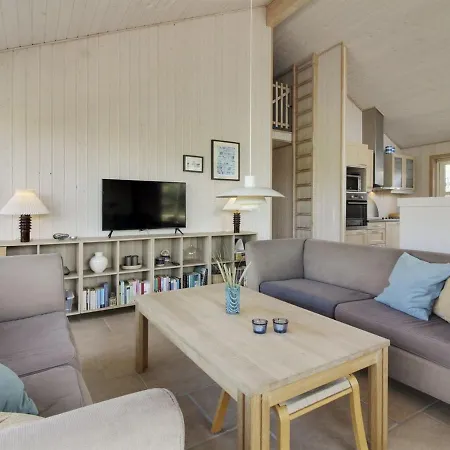 Holiday home Amunde - 150m From The Sea In Nw Jutland By Interhome Lokken